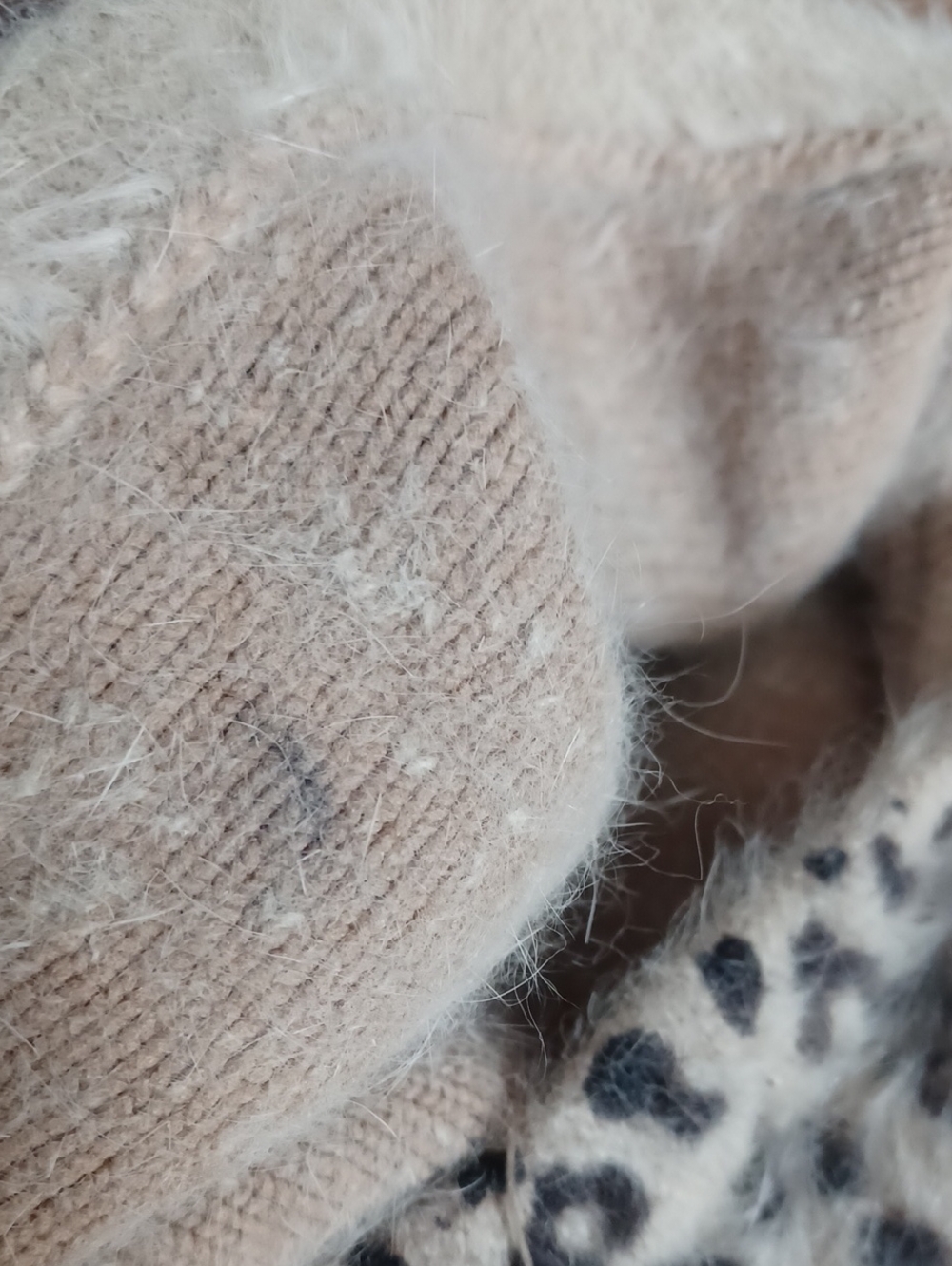 Leopard Rabbit Hair  Beret - Picture 9 of 11